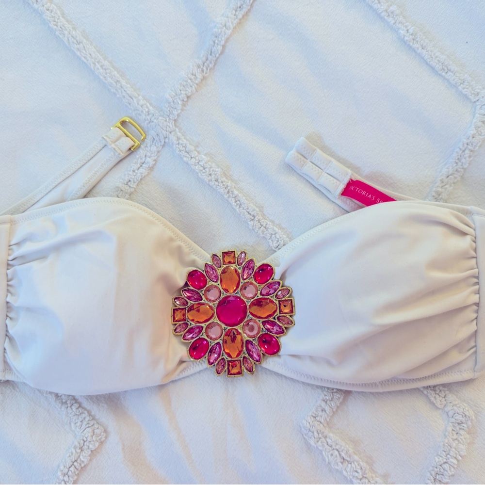 Victorias Secret bikini top M